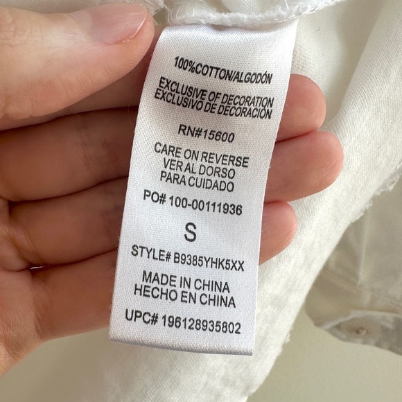 Democracy White Denim Button Down Shirt Jacket w/ Raw Hem & Pockets, Size Small - Picture 11 of 16